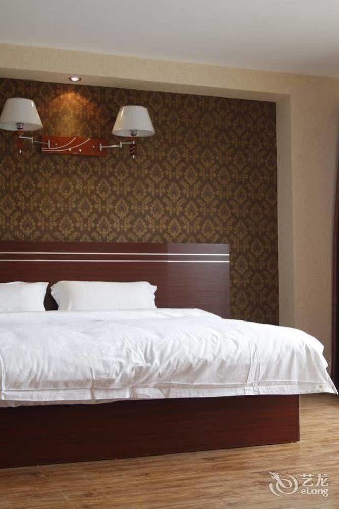 Dujiangyan Easy Hotel エクステリア 写真
