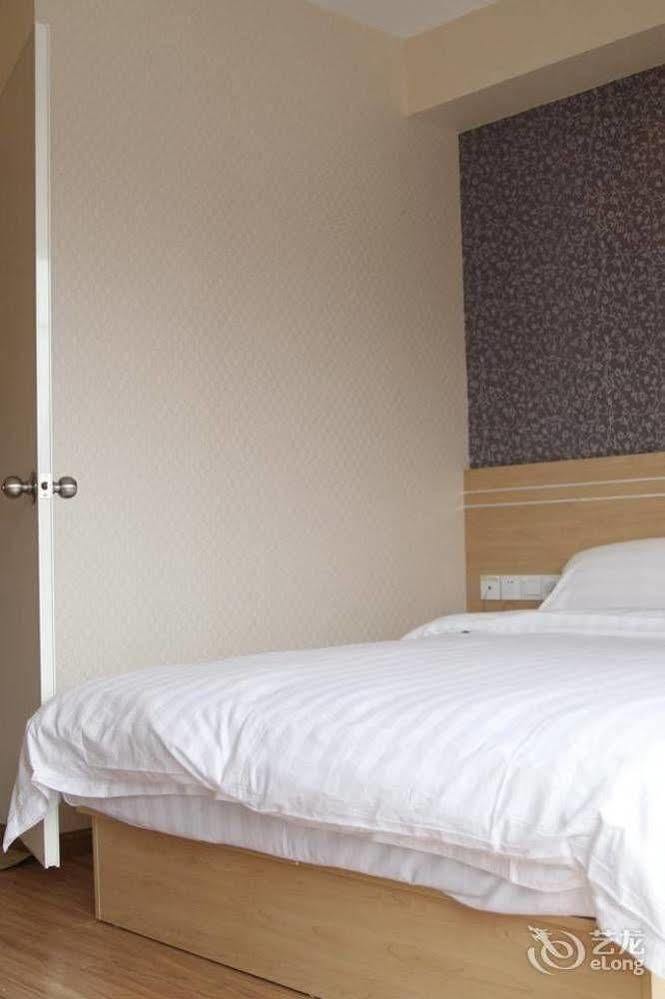 Dujiangyan Easy Hotel エクステリア 写真
