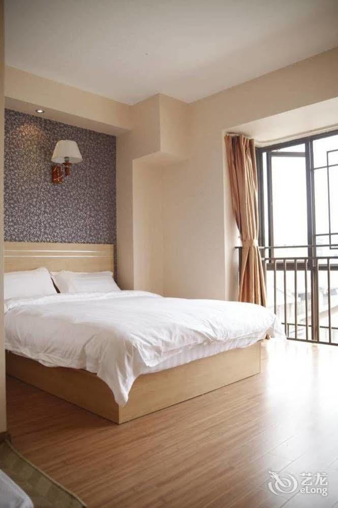 Dujiangyan Easy Hotel エクステリア 写真